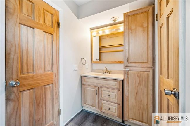 4 Barkley Ct, House other with 4 bedrooms, 3 bathrooms and null parking in MONMOUTH JUNCTION NJ | Image 24