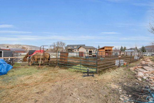 4 - 1962 Bluff Crest Rd, House other with 4 bedrooms, 3 bathrooms and 3 parking in Francis UT | Image 35