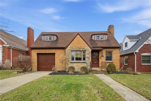 235 Claranna Ave, Oakwood, OH, 45419-1737 | Card Image