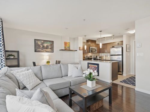 605-306 Sixth St, New Westminster, BC, V3L0C9 | Card Image