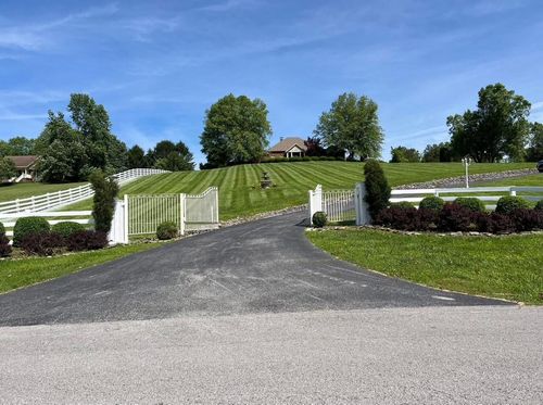 1740 Gose Pike, Danville, KY, 40422-8453 | Card Image