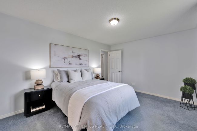 5210 Meadowland Dr, House other with 3 bedrooms, 3 bathrooms and 6 parking in Cardinal ON | Image 34