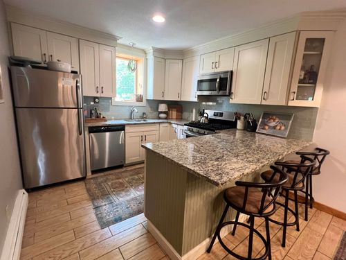 25-43 First Ln, Wilmington, VT, 05363-8820 | Card Image