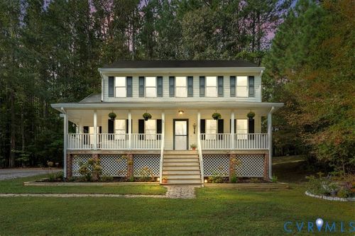 1359 Pine Creek Ridge Dr, Powhatan, VA, 23139-7945 | Card Image