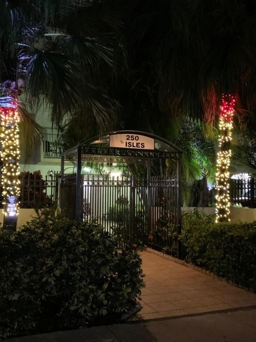 406-250 181st Dr, Sunny Isles Beach, FL, 33160-2791 | Card Image