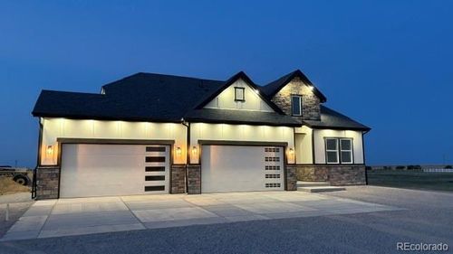 7440 Woodchest St, Strasburg, CO, 80136-8184 | Card Image