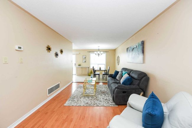 20 Saddletree Trail, House other with 2 bedrooms, 1 bathrooms and 5 parking in Brampton ON | Image 16
