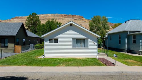 132 W 4th St, Palisade, CO, 81526-5011 | Card Image
