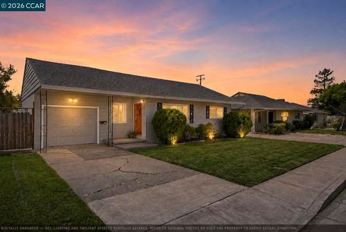 113 E Tennessee St, Fairfield, CA, 94533-5605 | Card Image