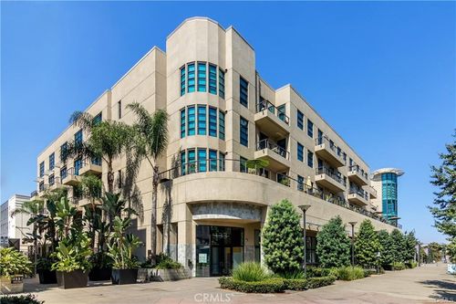 423-133 The Promenade N, Long Beach, CA, 90802-4743 | Card Image