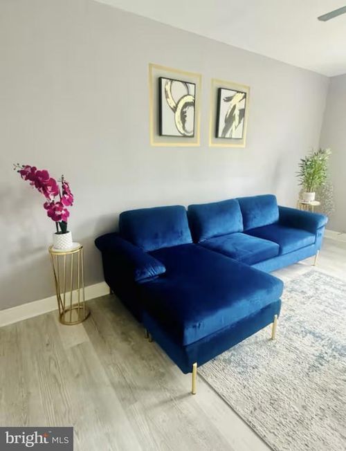 1268 Raum St Ne, WASHINGTON, DC, 20002-2449 | Card Image