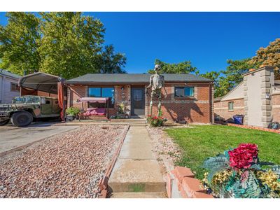 1591 S Zuni St, House other with 4 bedrooms, 2 bathrooms and null parking in Denver CO | Image 2