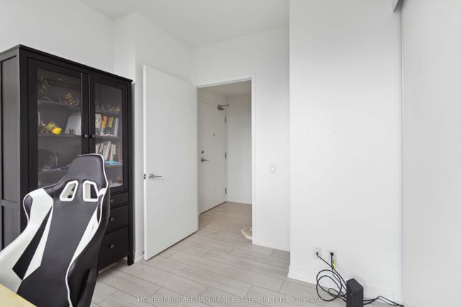 4502 - 5 Buttermill Ave, Condo with 3 bedrooms, 2 bathrooms and null parking in Vaughan ON | Image 15
