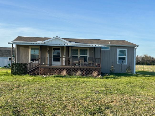 8080 W State Highway 56, House other with 3 bedrooms, 2 bathrooms and null parking in Savoy TX | Image 33
