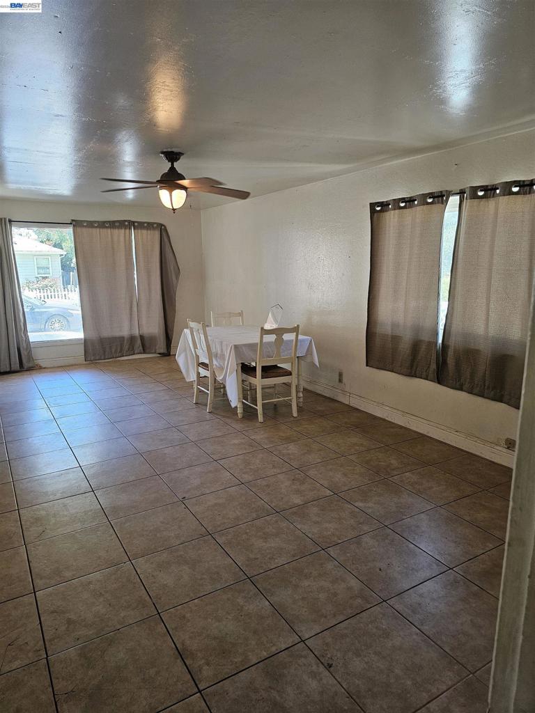 Residential in East Palo Alto 4