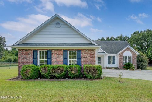 134 Airleigh Pl, Richlands, NC, 28574-8344 | Card Image