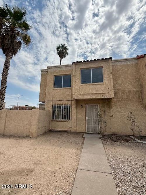 4012 S 45th St, Phoenix, AZ, 85040-2018 | Card Image