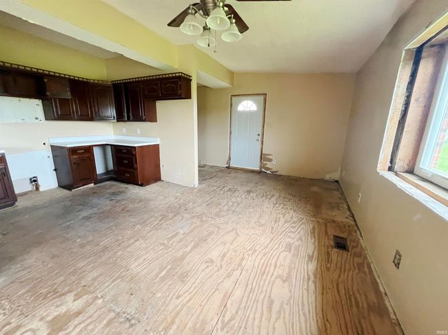 4524 E 800 N, House other with 1 bedrooms, 1 bathrooms and null parking in Ossian IN | Image 12