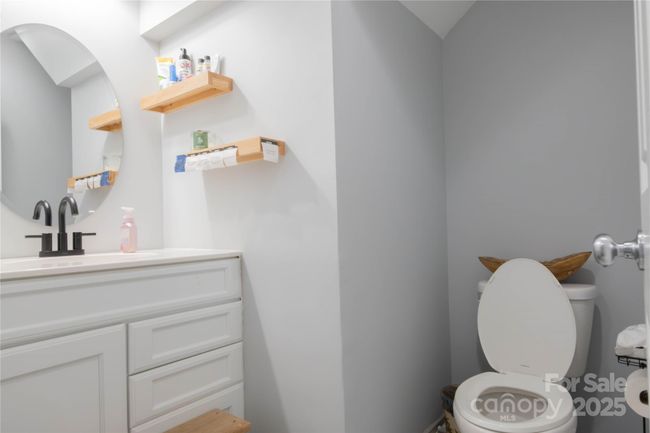 1518 Glenbar Ct, House other with 3 bedrooms, 3 bathrooms and null parking in Clover SC | Image 9