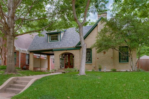 1111 N Winnetka Ave, Dallas, TX, 75208-3755 | Card Image