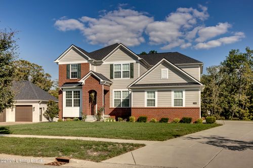 17505 Shakes Creek Dr, Fisherville, KY, 40023-7804 | Card Image