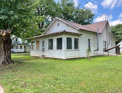 324 W Main St, Essex, MO, 63846-6153 | Card Image