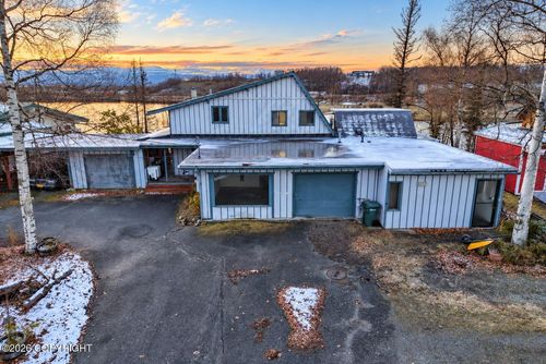 1000 E Westpoint Dr, Wasilla, AK, 99654-7138 | Card Image