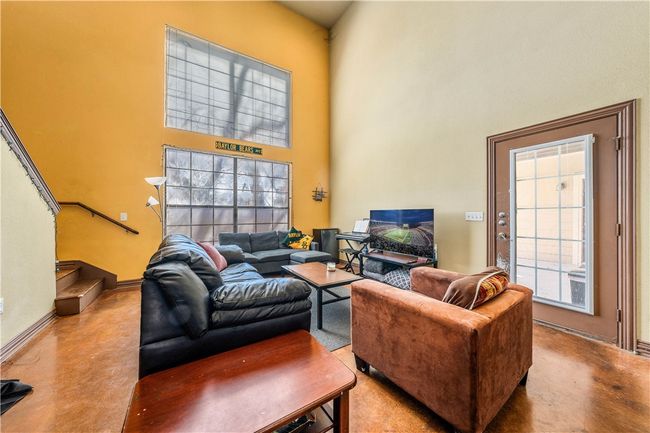 2410 S 2 Nd St, Condo with 3 bedrooms, 3 bathrooms and null parking in Waco TX | Image 13