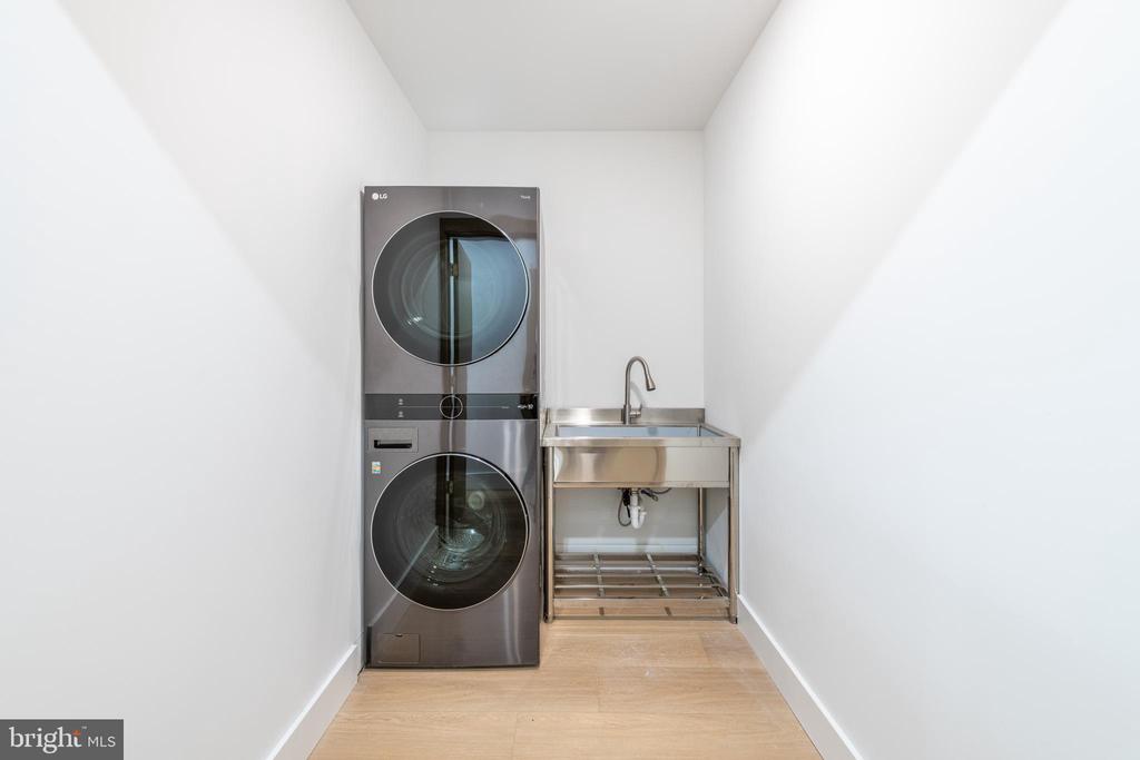 Residential in PHILADELPHIA 5