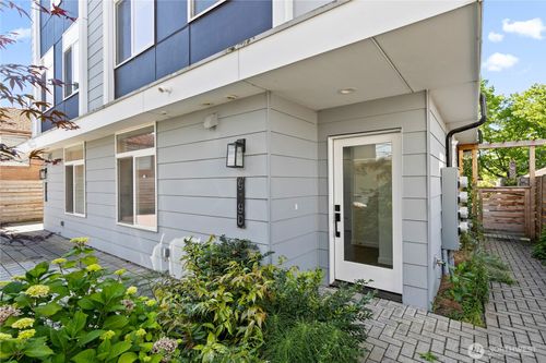d-919 Nw 56th St, Seattle, WA, 98107-2846 | Card Image