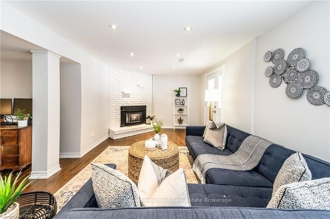 18 Crestwood Dr, House other with 3 bedrooms, 2 bathrooms and 4 parking in Cambridge ON | Image 27