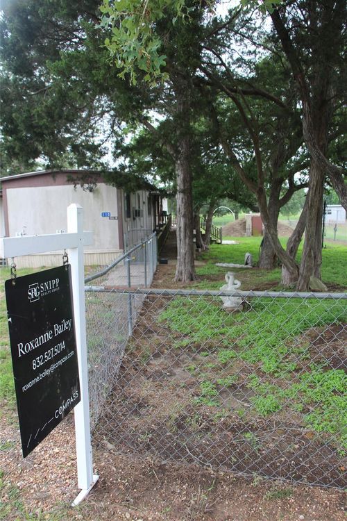 110 Concho Trl, La Grange, TX, 78945-5349 | Card Image