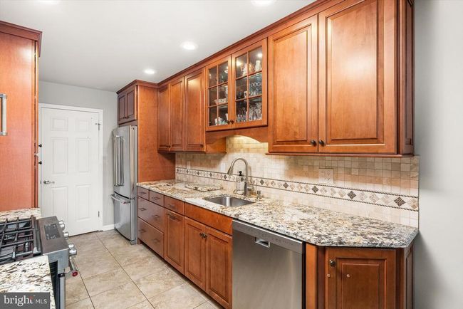 5 Danielle Ct, Townhouse with 3 bedrooms, 3 bathrooms and null parking in Lawrence NJ | Image 12