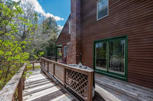 21 Elaine Rd, Middleton, NH, 03887-6007 | Card Image