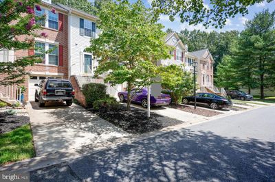 2827 Thickett Way, Townhouse with 3 bedrooms, 3 bathrooms and null parking in OLNEY MD | Image 3