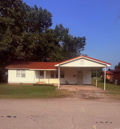 411 S Greenville St, Rector, AR, 72461-1633 | Card Image