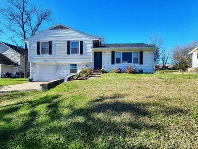 1307 Robert Ray Dr, House other with 3 bedrooms, 1 bathrooms and null parking in COLUMBIA MO | Image 1