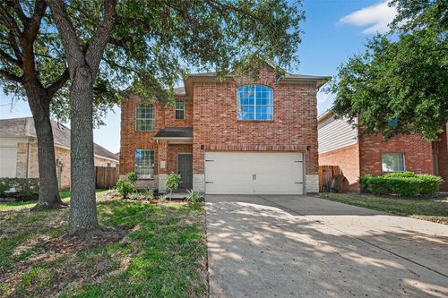 2111 Castle Gardens Ln, Katy, TX, 77449-1739 | Card Image