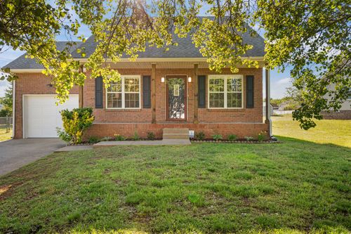 3726 Heather Dr, Clarksville, TN, 37042-7260 | Card Image