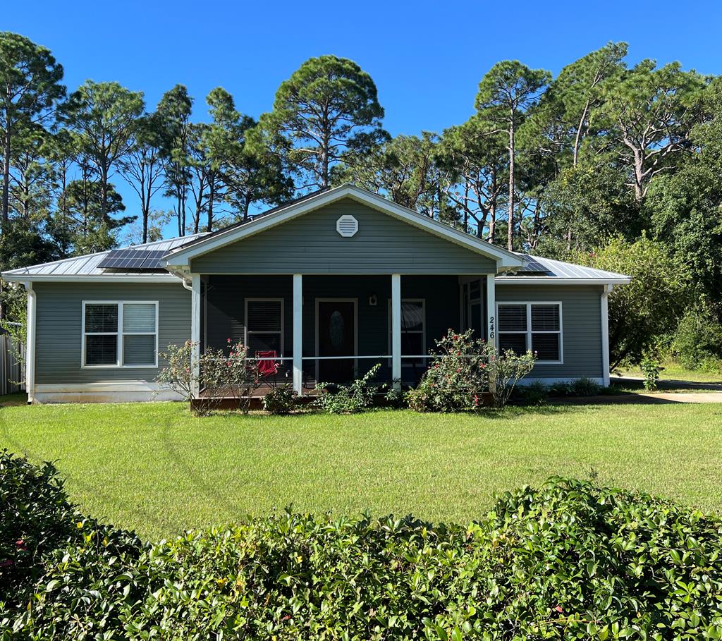 15th St, Apalachicola, FL 32320
