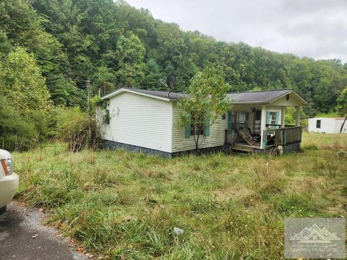 582 Windmill Hill Rd, Bluefield, WV, 24701 | Card Image