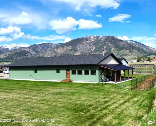 119 Abe Ln, Bedford, WY, 83112 | Card Image