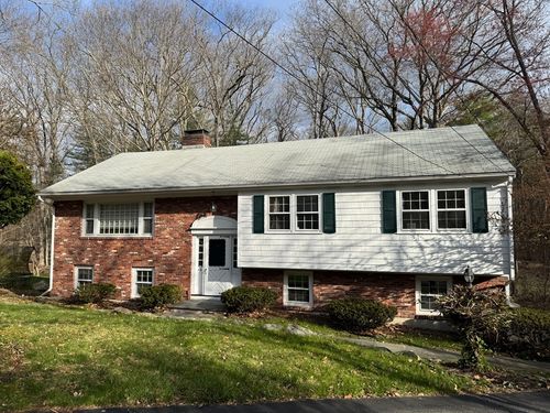 1-10 Greenwood Ln, Acton, MA, 01720-3935 | Card Image