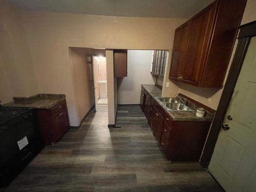319 59th Pl, Kenosha, WI, 53140-4242 | Card Image
