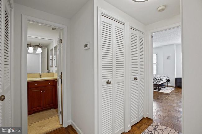 APT-403 - 800 S Saint Asaph St, Condo with 1 bedrooms, 1 bathrooms and null parking in ALEXANDRIA VA | Image 12