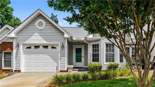 unit-b-4 Iron Carriage Ct, Greensboro, NC, 27410-4060 | Card Image