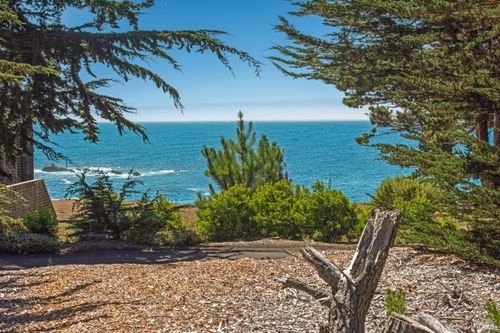 22070 Highway One None, Jenner, CA, 95450 | Card Image