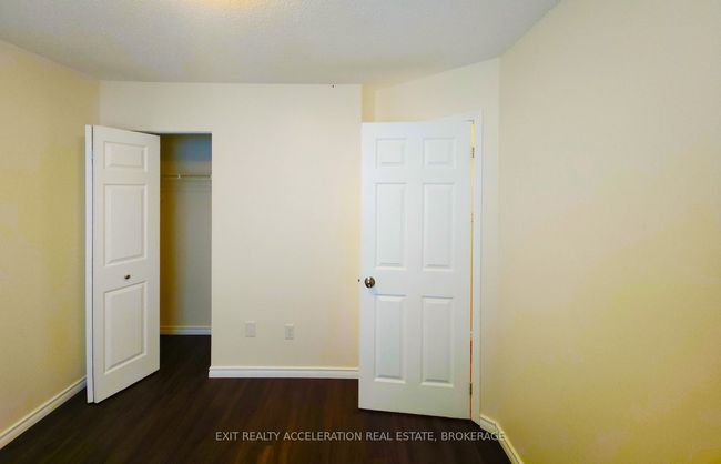 1302 Brackenwood Cres, House attached with 4 bedrooms, 2 bathrooms and 1 parking in Kingston ON | Image 20