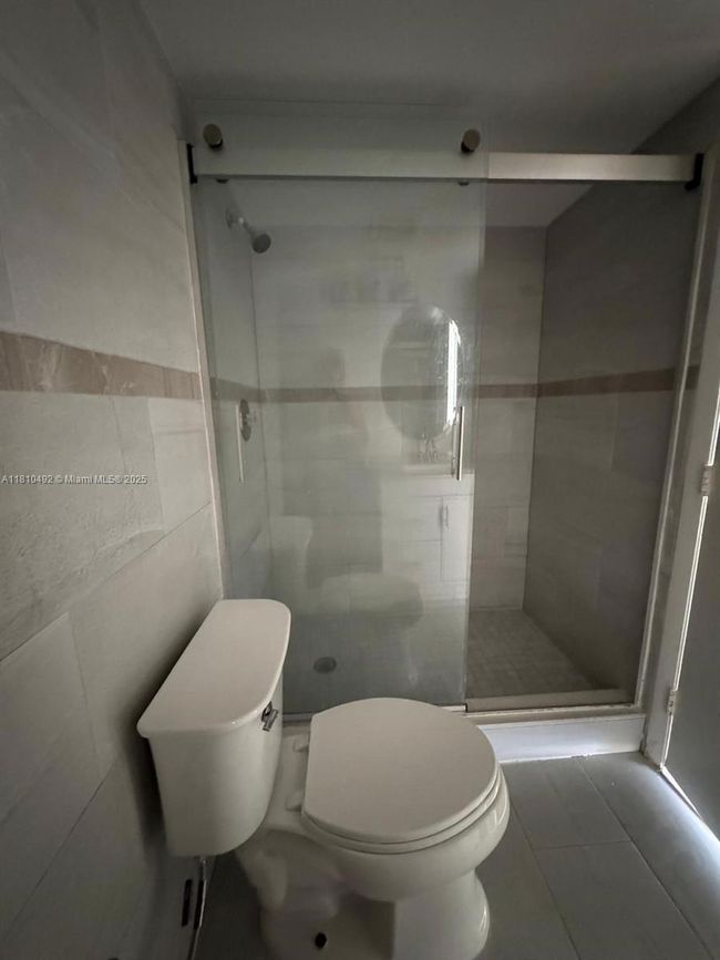 APT-507 - 8610 N Sherman Cir, Condo with 2 bedrooms, 2 bathrooms and null parking in Miramar FL | Image 10