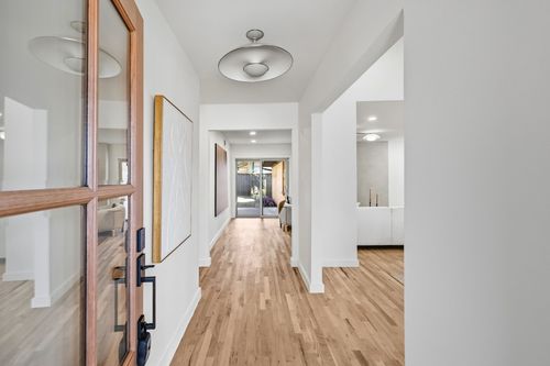 10930 Ridgemeadow Dr, Dallas, TX, 75218-1211 | Card Image